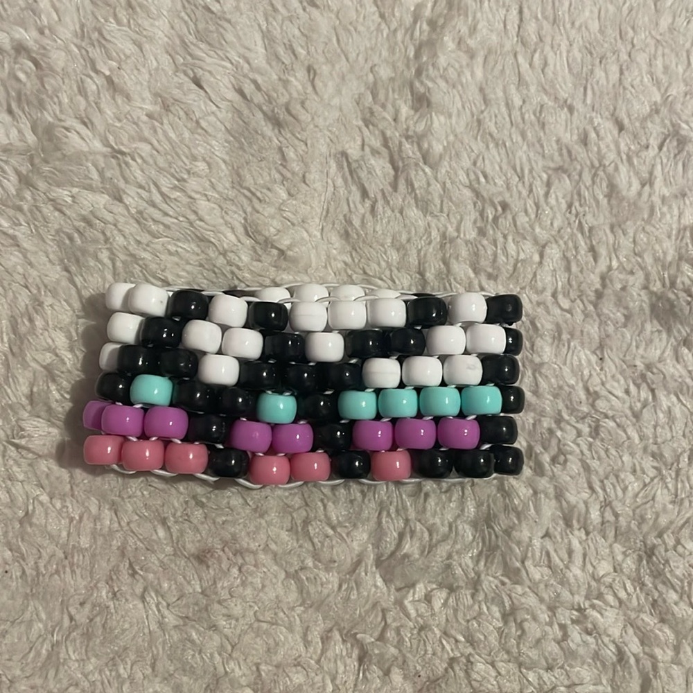 Shinobu Kocho kandi cuff